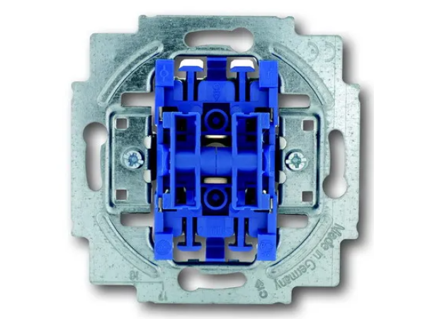 Serieschakelaar inbouw BJ 1012-0-1606 20005USR503 Serieschakelaar inbouw BJ 1012-0-1606 20005USR503